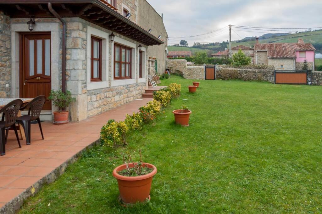 Вилла La Casona De La Bisa Коломбрес Экстерьер фото
