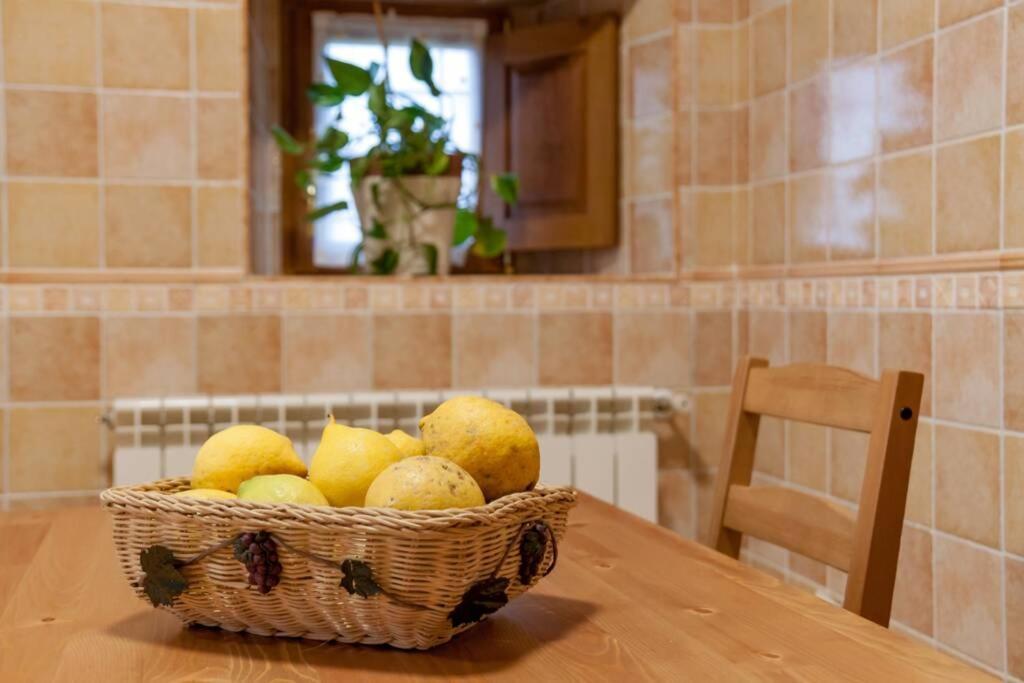 Вилла La Casona De La Bisa Коломбрес Экстерьер фото